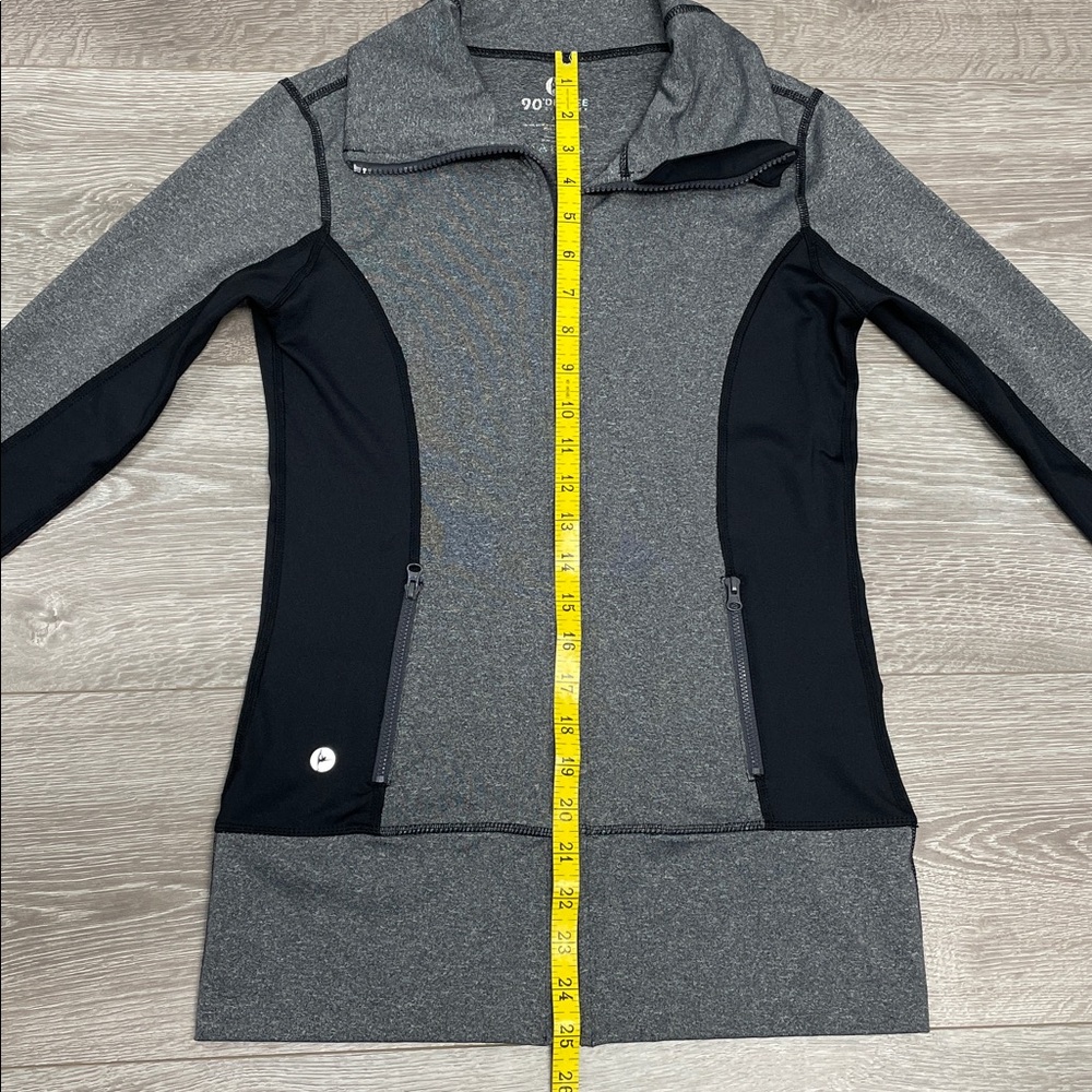 90 Degree by Reflex full-zip athletic jacket with thumbholes XS - Picture 8 of 16